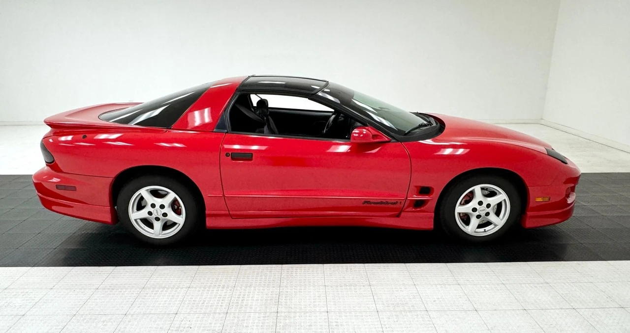 2000 Pontiac Firebird 4th Gen - Image 6 of 12