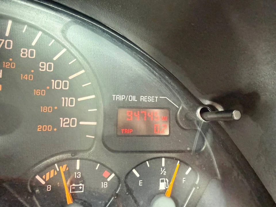 2000 Pontiac Firebird 4th Gen - Image 13 of 15