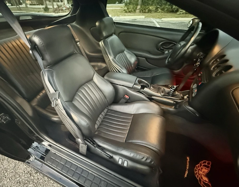 2000 Pontiac Firebird Formula 4th Gen - Image 8 of 21