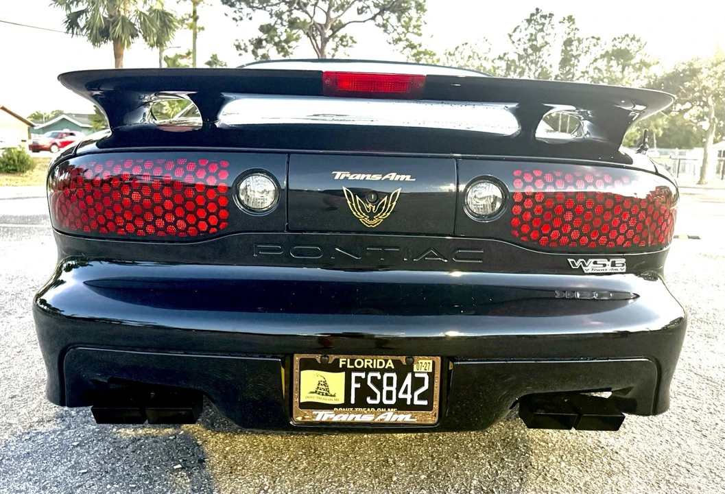 2000 Pontiac Firebird Formula 4th Gen - Image 7 of 21