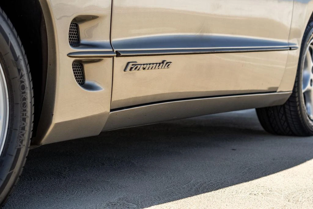 2000 Pontiac Firebird 4th Gen - Image 27 of 31