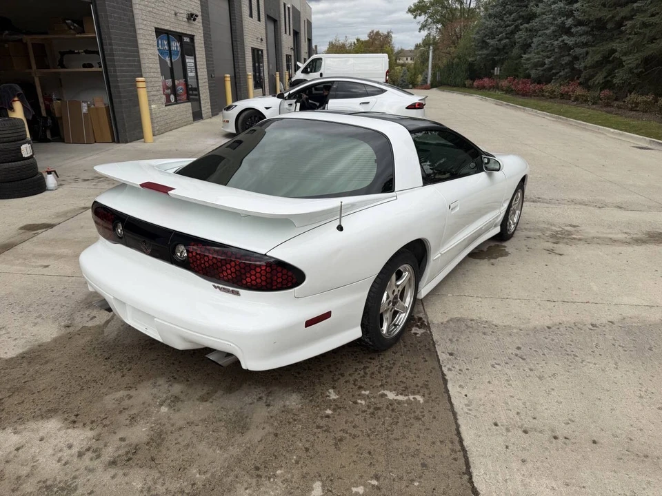 2000 Pontiac Firebird 4th Gen - Image 7 of 21