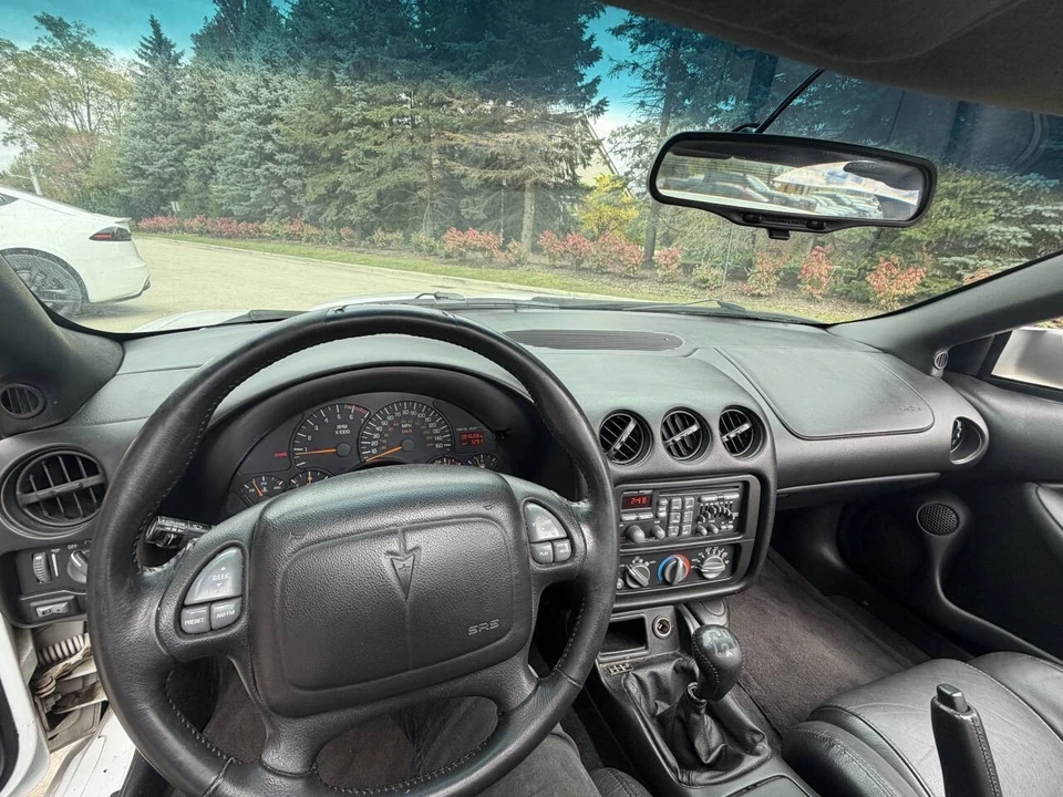 2000 Pontiac Firebird 4th Gen - Image 19 of 21