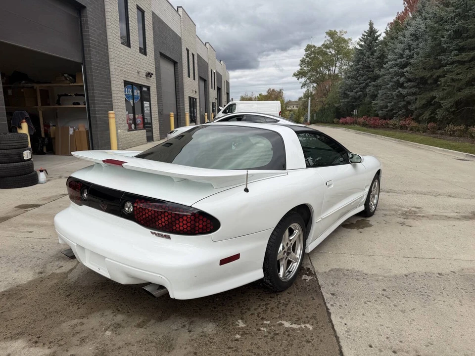2000 Pontiac Firebird 4th Gen - Image 6 of 21