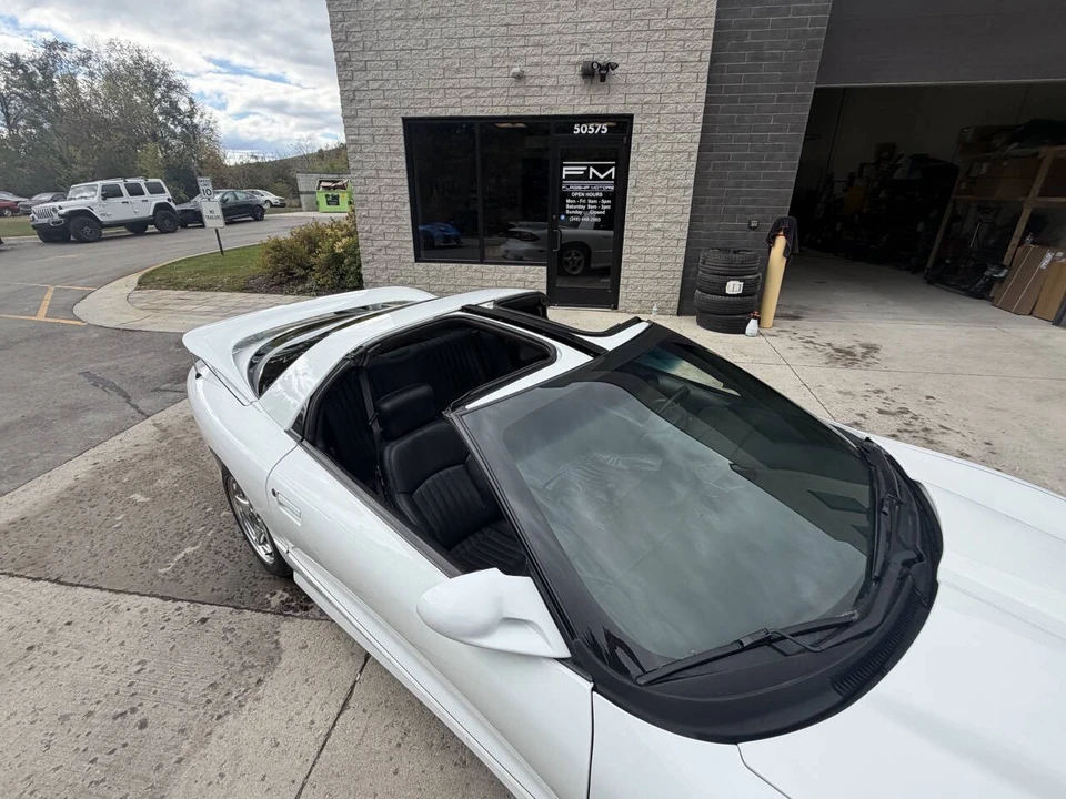 2000 Pontiac Firebird 4th Gen - Image 12 of 21