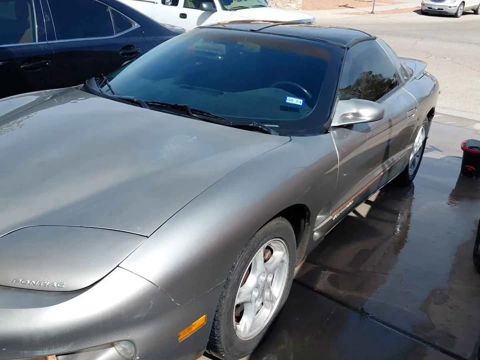 2000 Pontiac Firebird Formula 4th Gen - Image 2 of 7