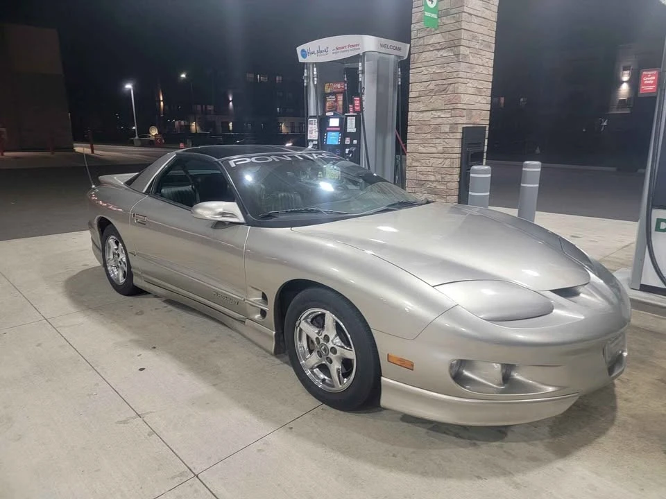 2000 Pontiac Firebird Formula 4th Gen - Image 5 of 6