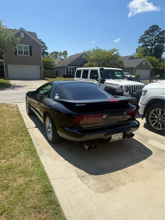 2000 Pontiac Firebird Formula 4th Gen - Image 4 of 9