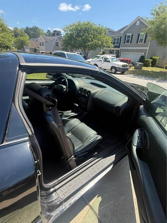 2000 Pontiac Firebird Formula 4th Gen - Image 6 of 9