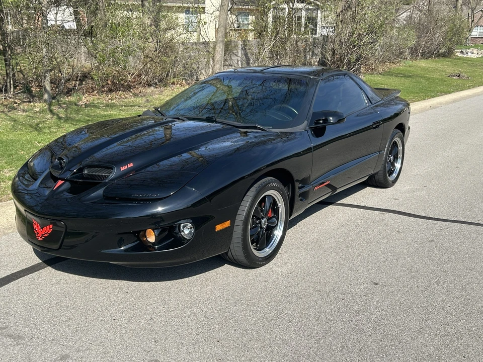 2000 Pontiac Firebird Formula 4th Gen - Image 12 of 31