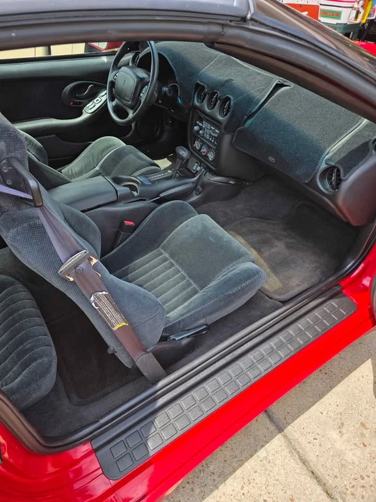 2000 Pontiac Firebird Formula 4th Gen - Image 5 of 10