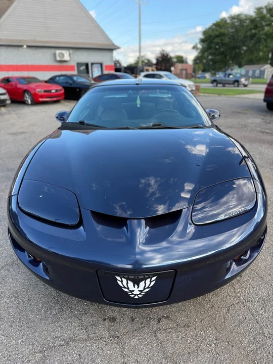 2000 Pontiac Firebird Formula 4th Gen - Image 2 of 10