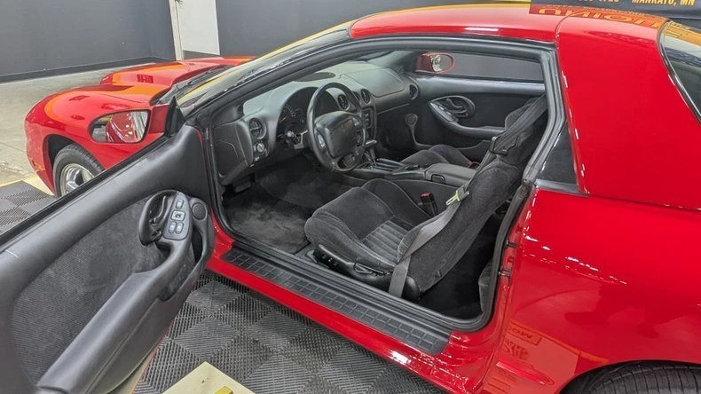 2000 Pontiac Firebird Trans Am 4th Gen - Image 7 of 9