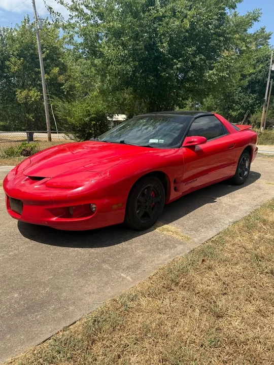 2000 Pontiac Firebird 4th Gen - Image 3 of 10
