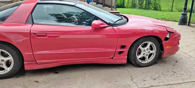 2000 Pontiac Firebird Hatchback 2D