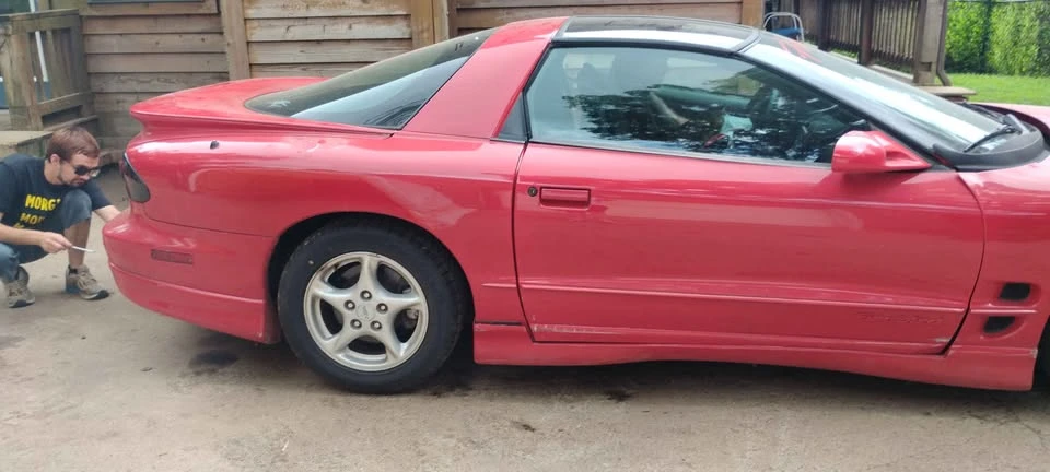 2000 Pontiac Firebird 4th Gen - Image 2 of 6