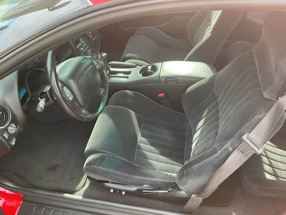 2000 Pontiac Firebird 4th Gen - Image 6 of 12