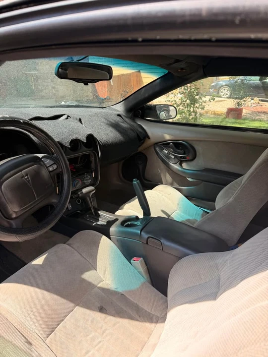 2000 Pontiac Firebird 4th Gen - Image 5 of 9