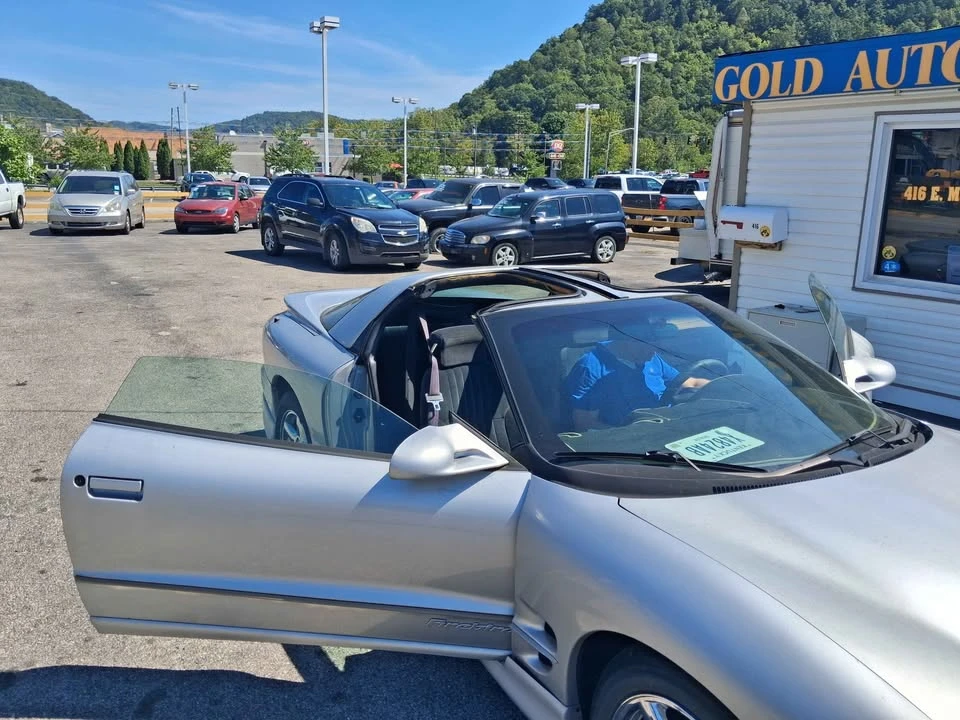 2000 Pontiac Firebird 4th Gen - Image 2 of 6