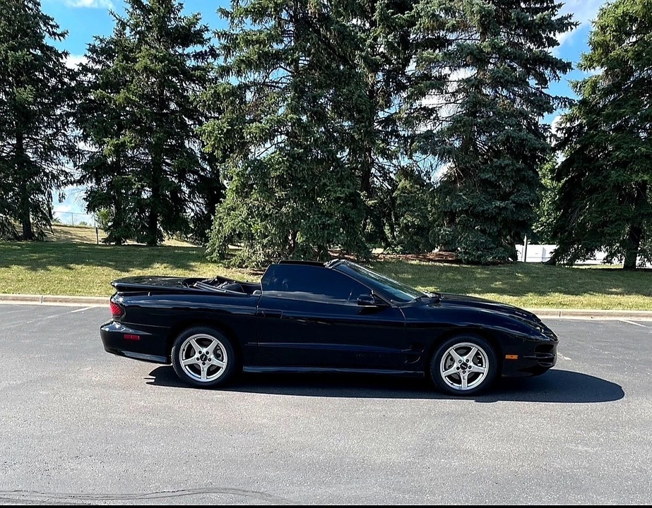 2000 Pontiac Firebird Trans Am 4th Gen - Image 4 of 9
