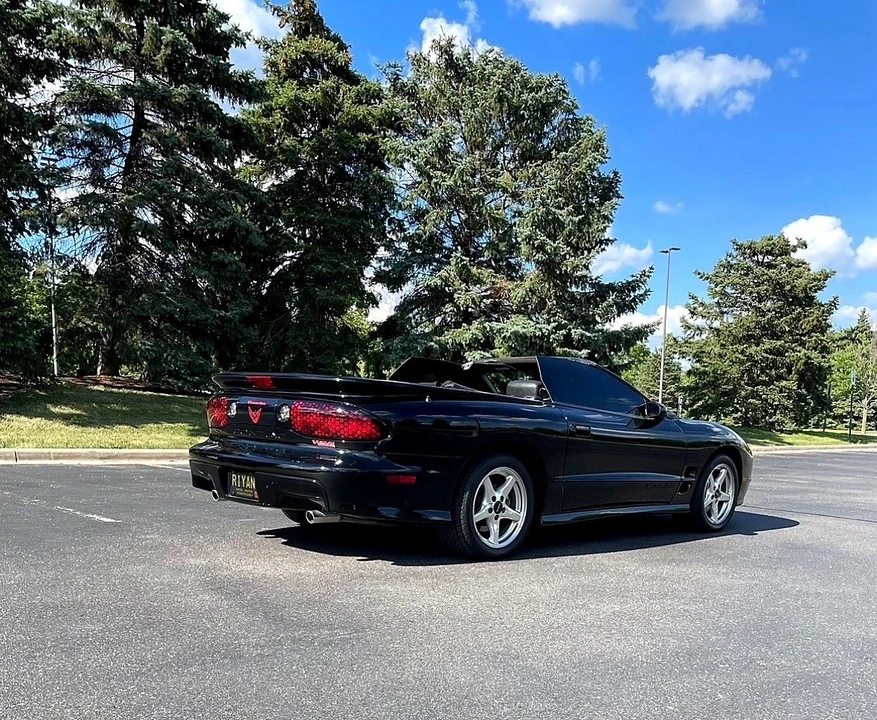 2000 Pontiac Firebird Trans Am 4th Gen - Image 5 of 9