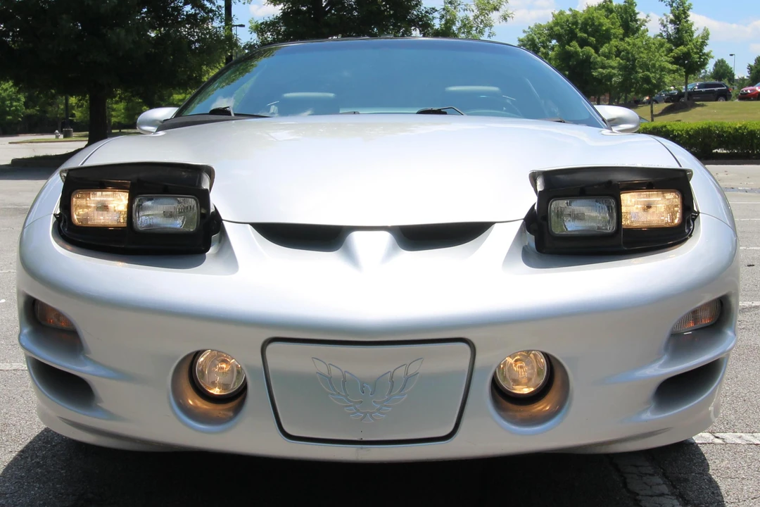 2000 Pontiac Firebird Trans Am 4th Gen - Image 2 of 5