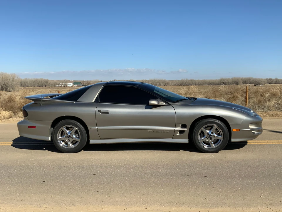 2000 Pontiac Firebird Trans Am 4th Gen - Image 14 of 31
