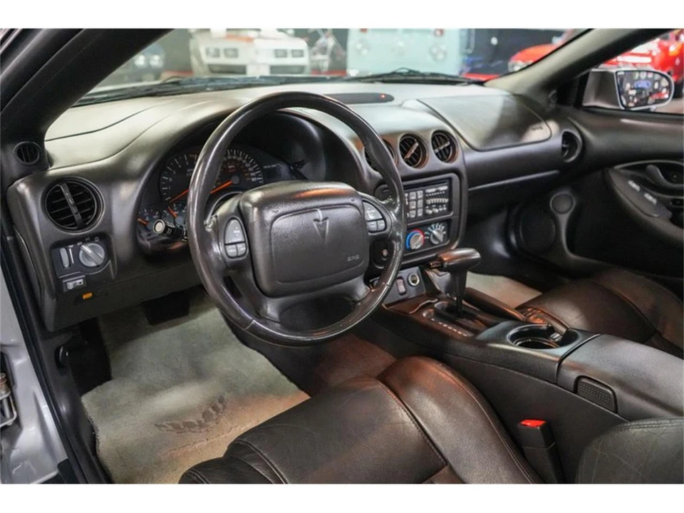 2000 Pontiac Firebird Trans Am 4th Gen - Image 17 of 31