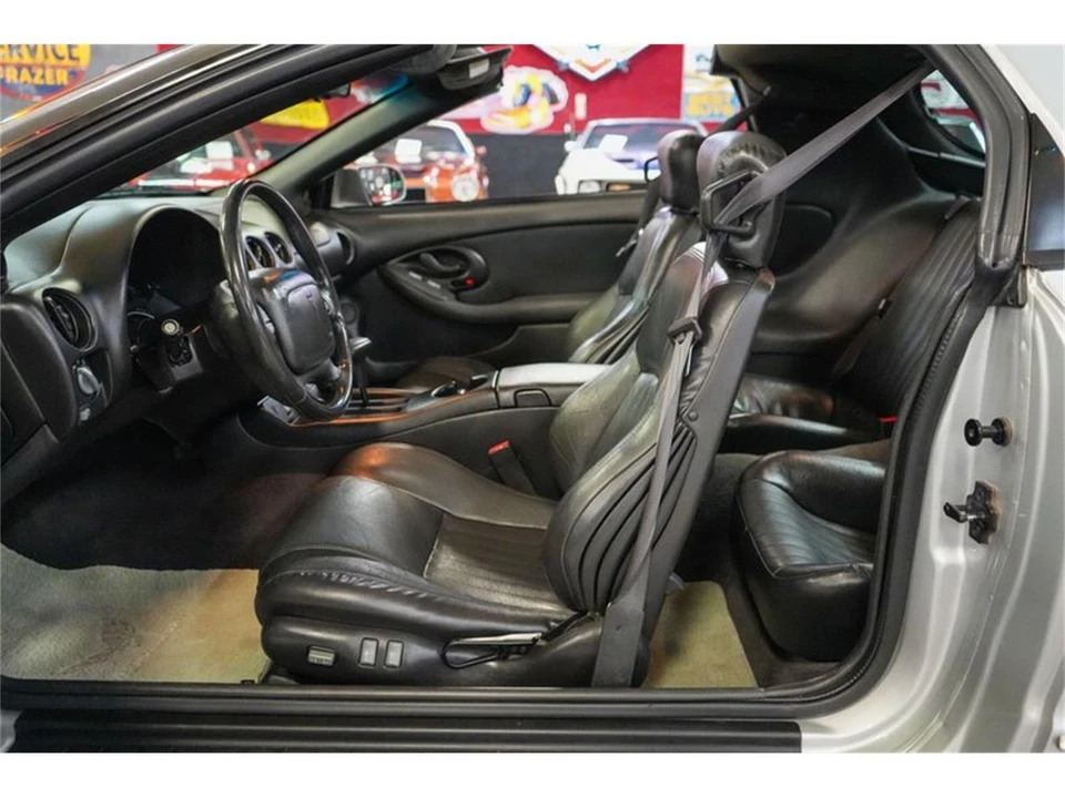 2000 Pontiac Firebird Trans Am 4th Gen - Image 14 of 31