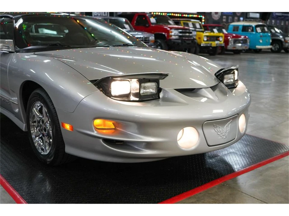 2000 Pontiac Firebird Trans Am 4th Gen - Image 12 of 31