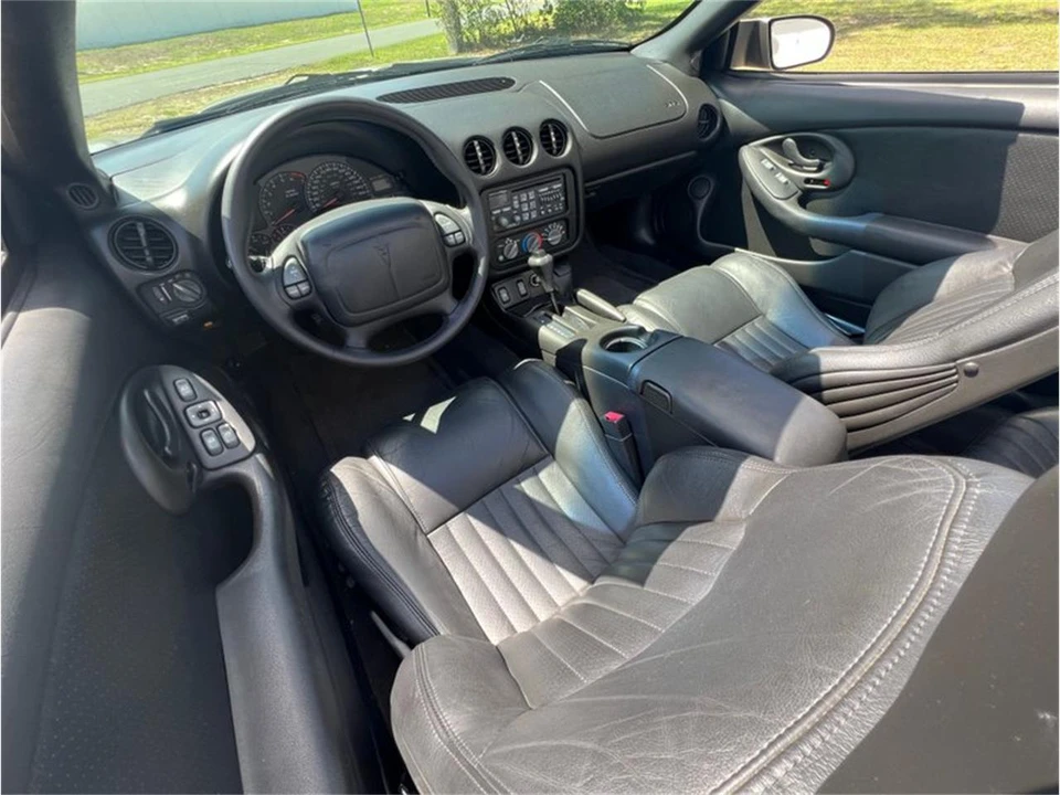 2000 Pontiac Firebird Trans Am 4th Gen - Image 18 of 31