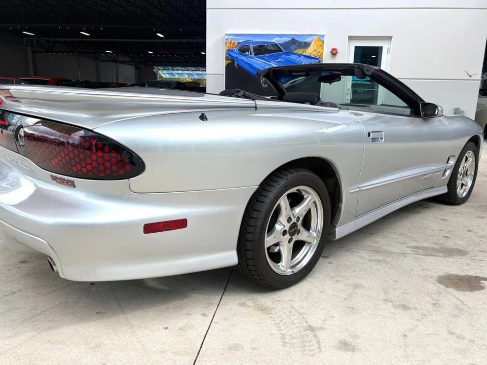 2000 Pontiac Firebird Trans Am 4th Gen - Image 17 of 31