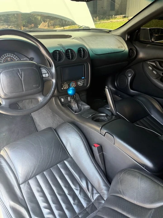 2000 Pontiac Firebird Trans Am 4th Gen - Image 7 of 8