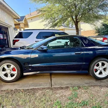 2000 Pontiac Firebird Trans Am Coupe 2D