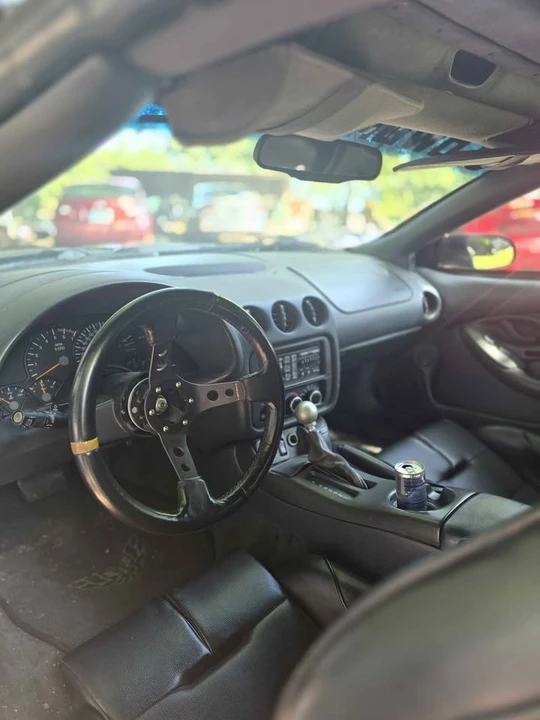 2000 Pontiac Firebird Trans Am 4th Gen - Image 5 of 5
