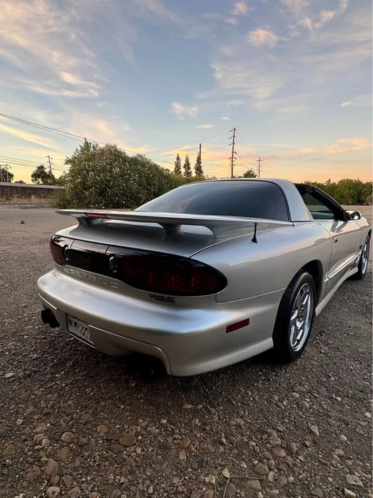 2000 Pontiac Firebird Trans Am 4th Gen - Image 3 of 6