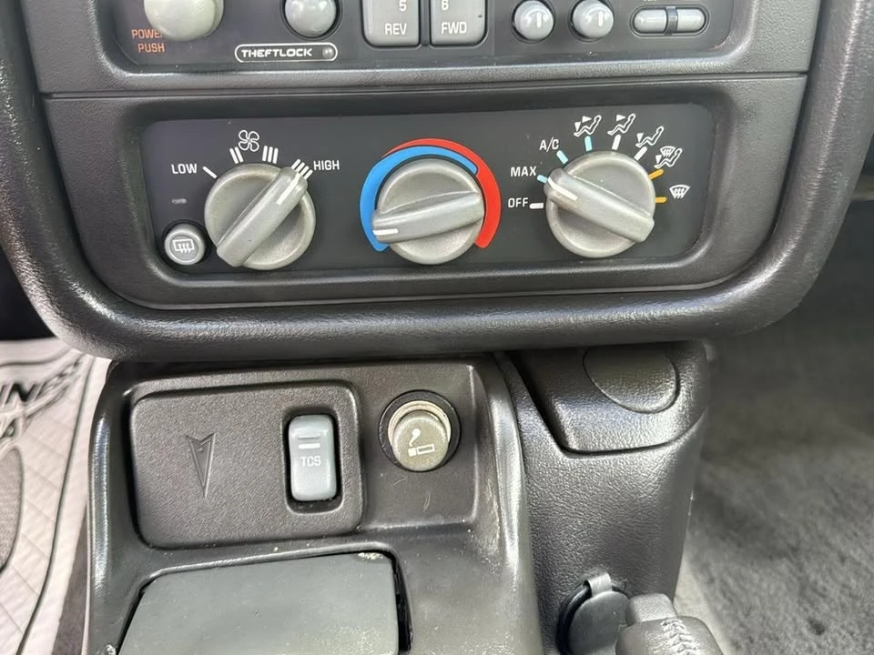 2000 Pontiac Firebird Trans Am 4th Gen - Image 9 of 20