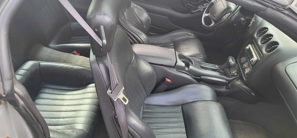 2000 Pontiac Firebird Trans Am 4th Gen - Image 4 of 8