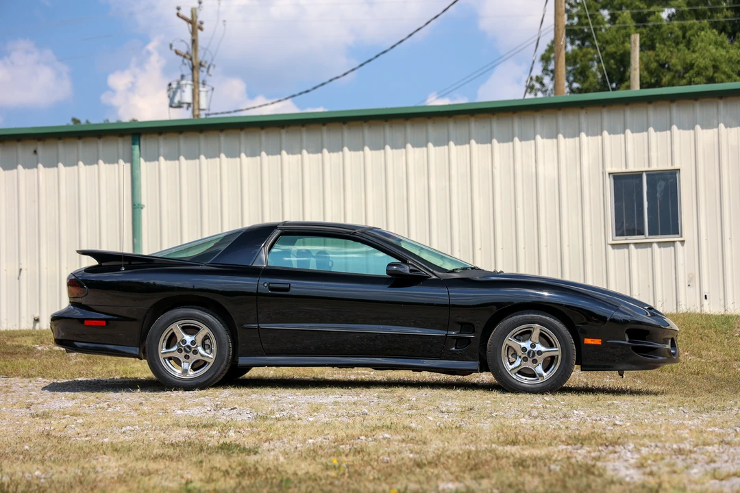 2000 Pontiac Firebird Trans Am 4th Gen - Image 8 of 31