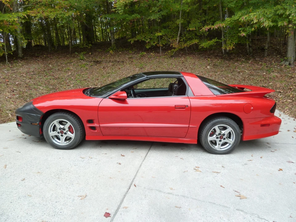 2000 Pontiac Firebird Trans Am 4th Gen - Image 14 of 31