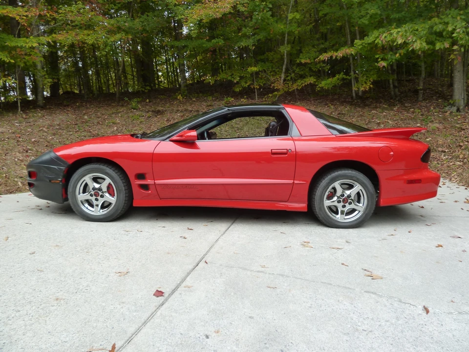 2000 Pontiac Firebird Trans Am 4th Gen - Image 13 of 31