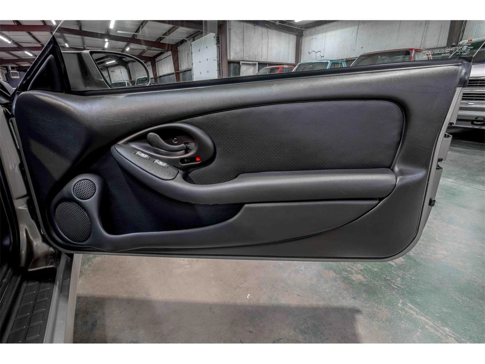 2000 Pontiac Firebird Trans Am 4th Gen - Image 15 of 23