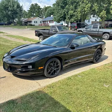 2000 Pontiac Firebird Trans Am GT Hatchback 2D