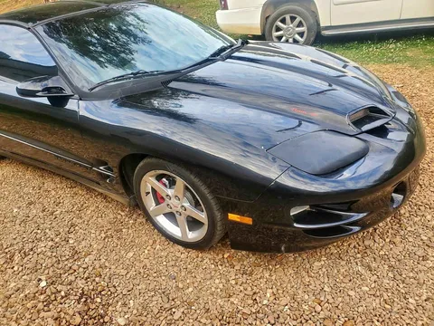 2000 Pontiac Firebird Trans Am Hatchback 2D