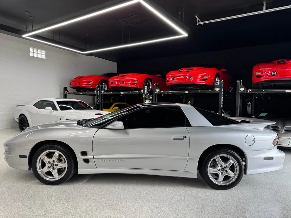 2000 Pontiac Firebird Trans Am 4th Gen - Image 2 of 20