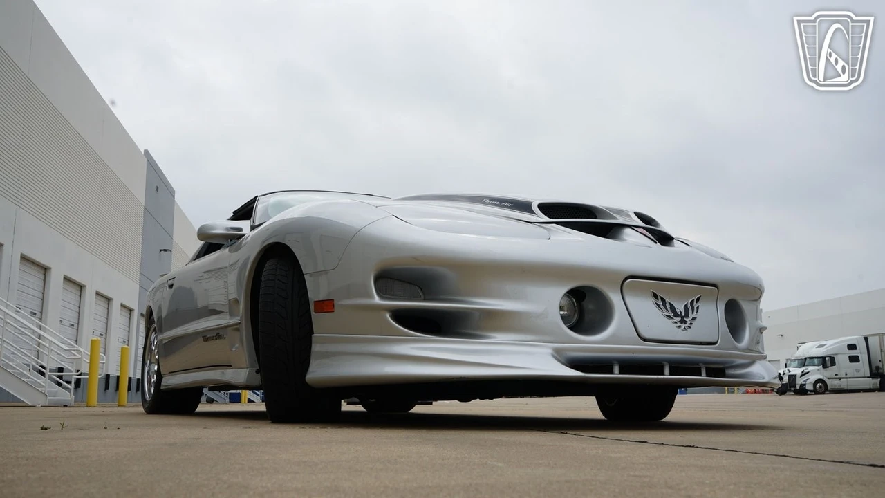 2000 Pontiac Firebird Trans Am 4th Gen - Image 21 of 21