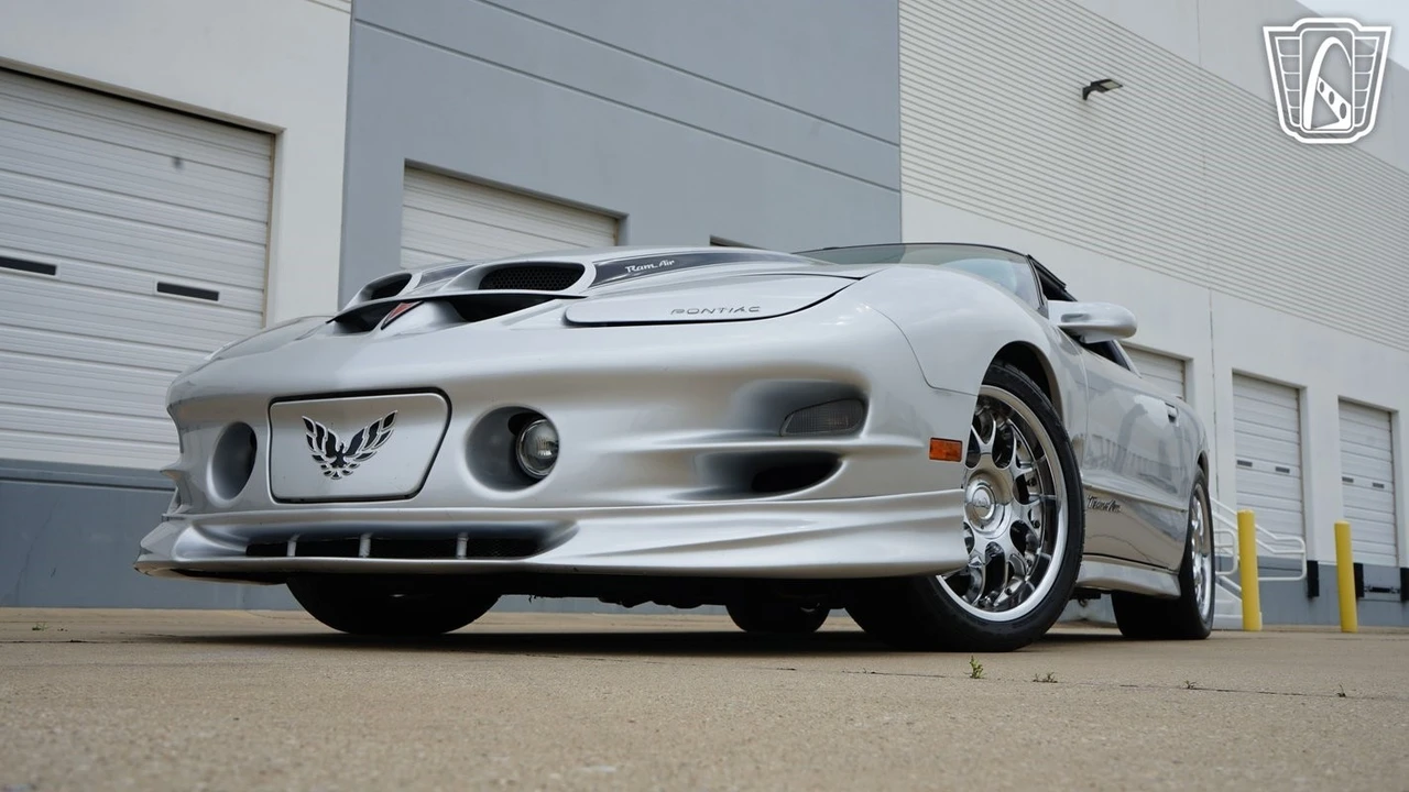 2000 Pontiac Firebird Trans Am 4th Gen - Image 5 of 21