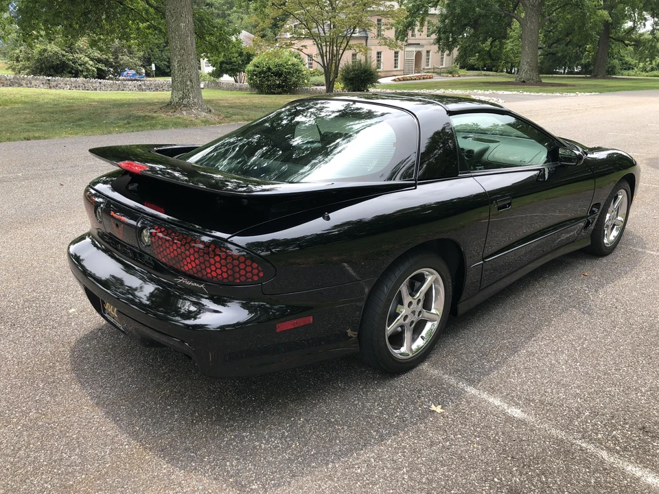 2000 Pontiac Firebird Trans Am 4th Gen - Image 13 of 31