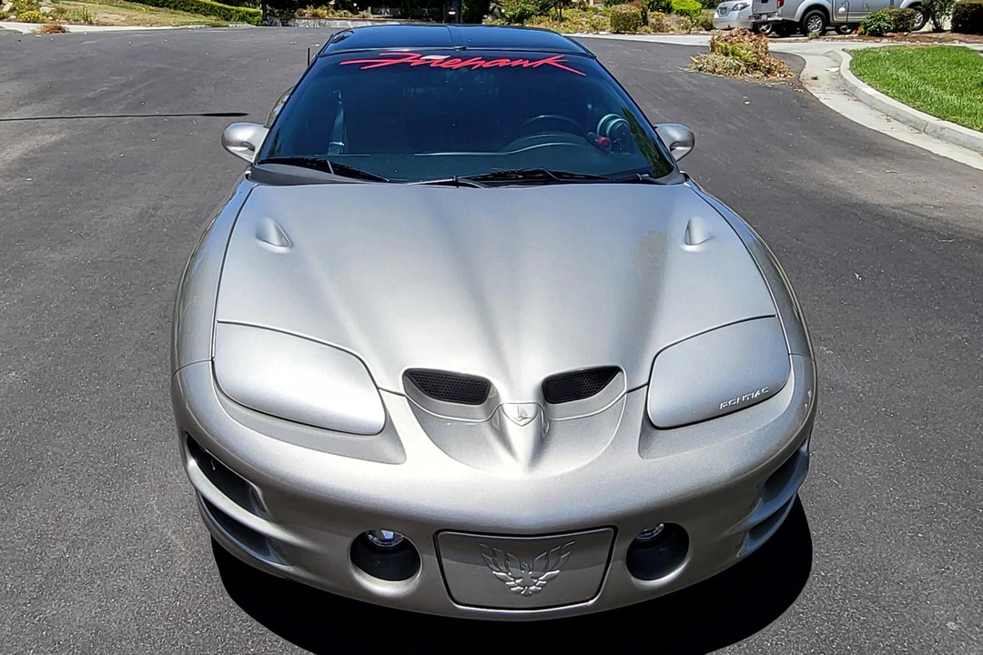 2000 Pontiac Firebird Trans Am 4th Gen - Image 2 of 31