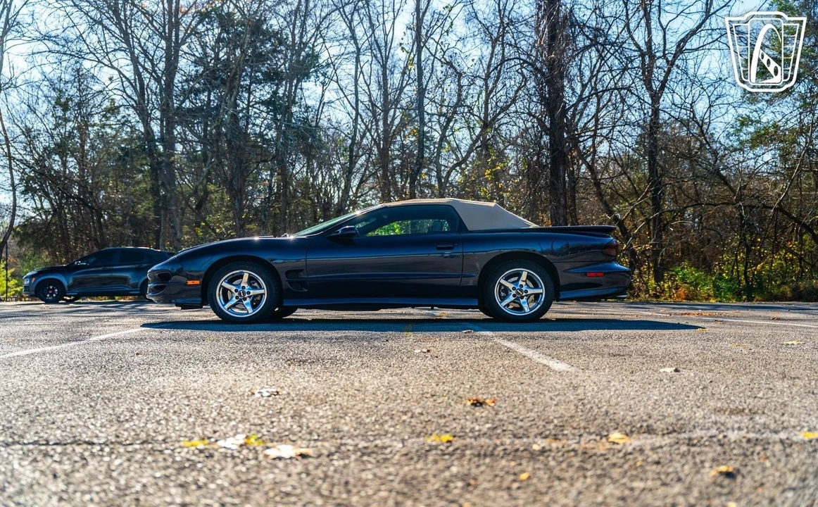 2000 Pontiac Firebird Trans Am 4th Gen - Image 11 of 12